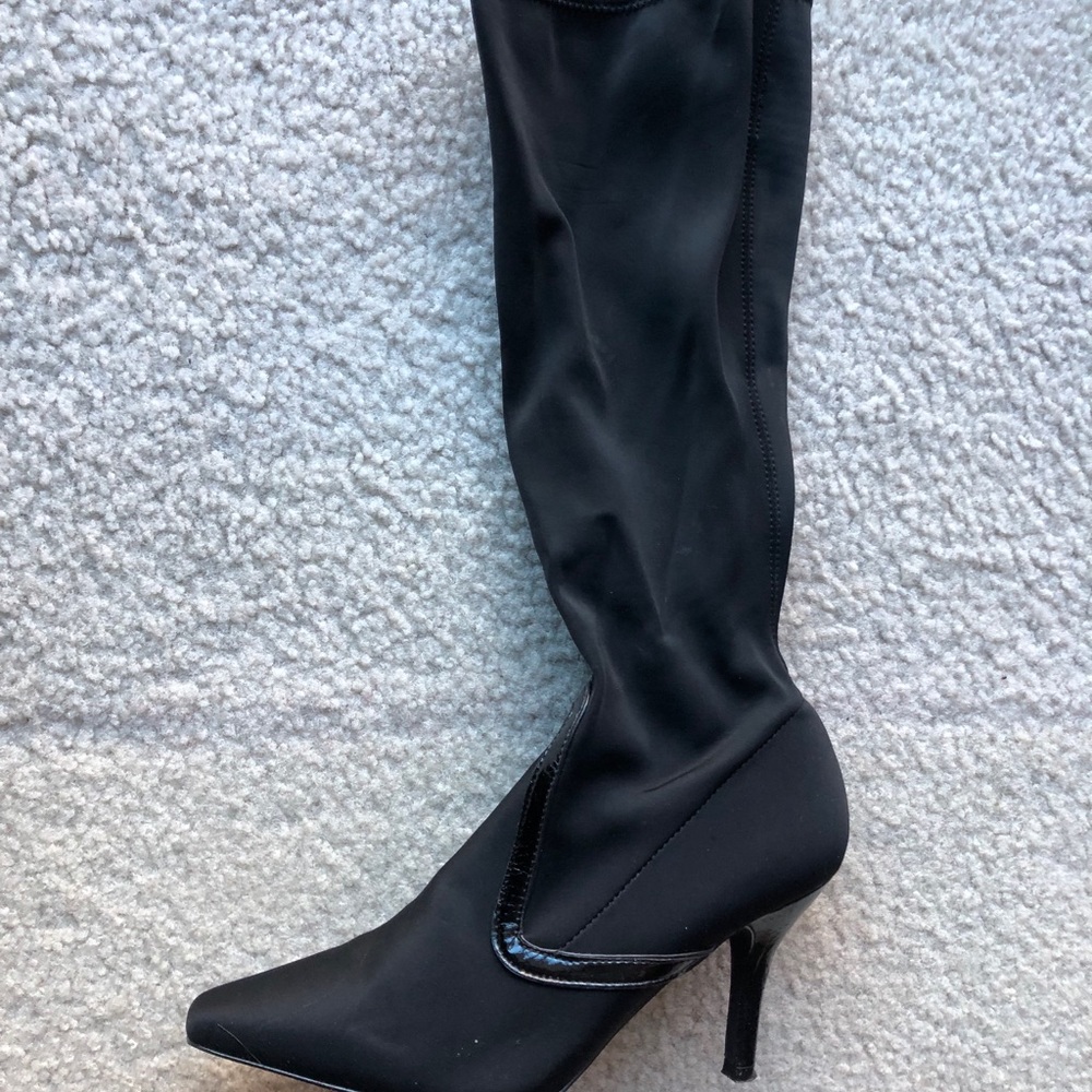White House Black Market Stretch boots